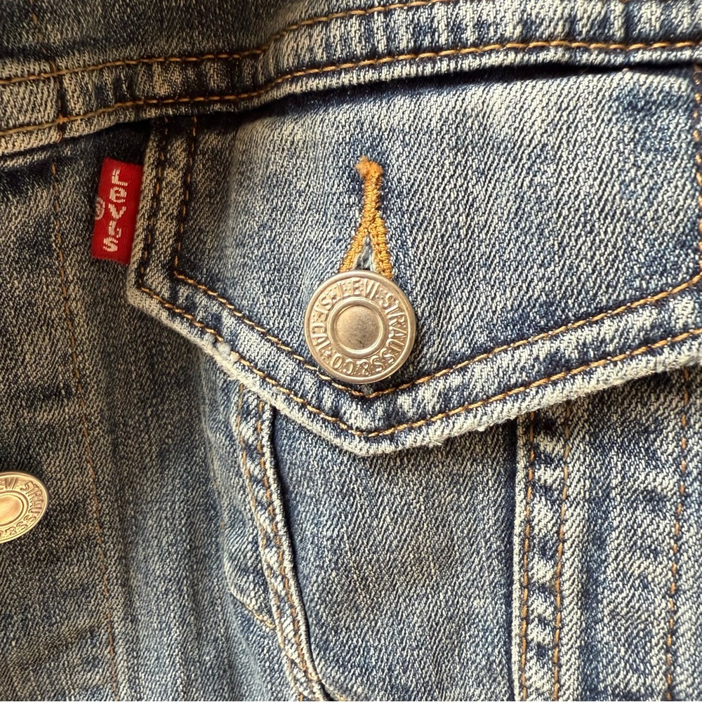 Levi's Blue Denim Jean Jacket - Picture 3 of 3